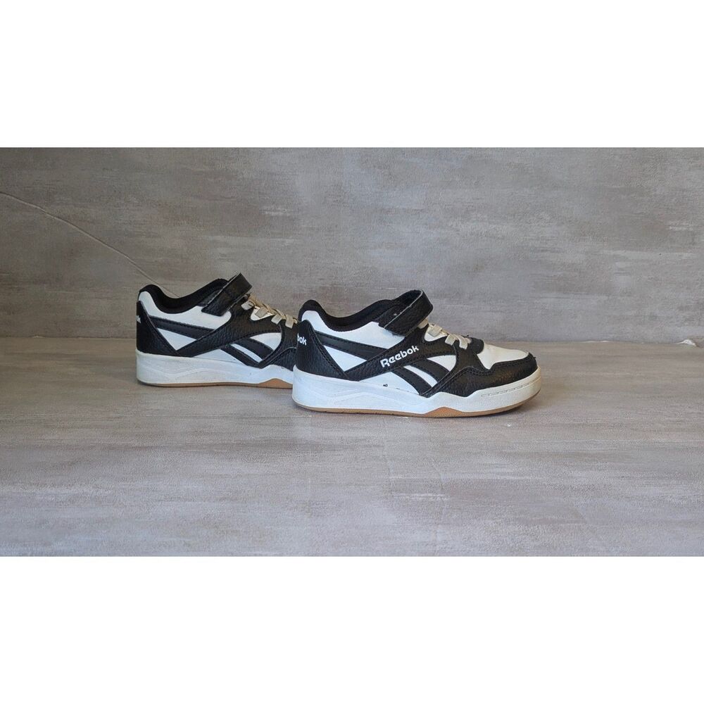 Reebok Youth Black White Sneakers Boys Shoes Size 10K